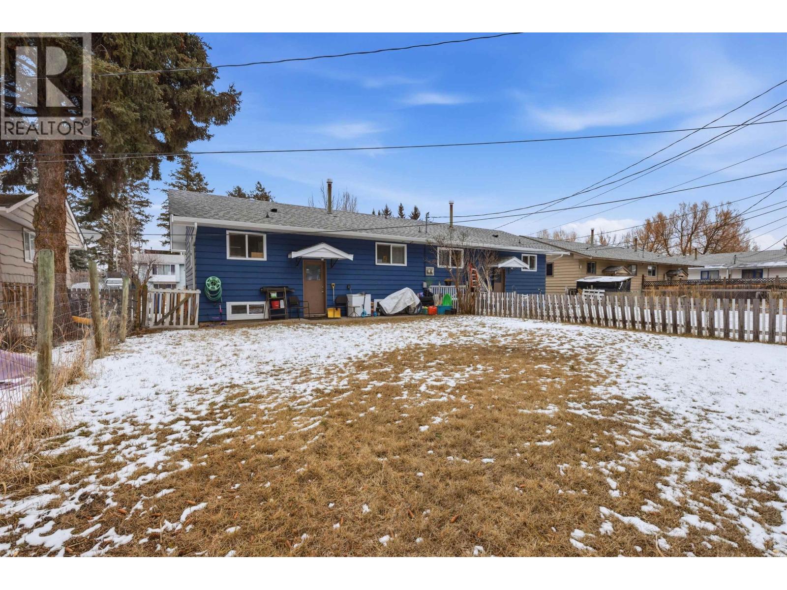 455 ASPEN STREET - 6