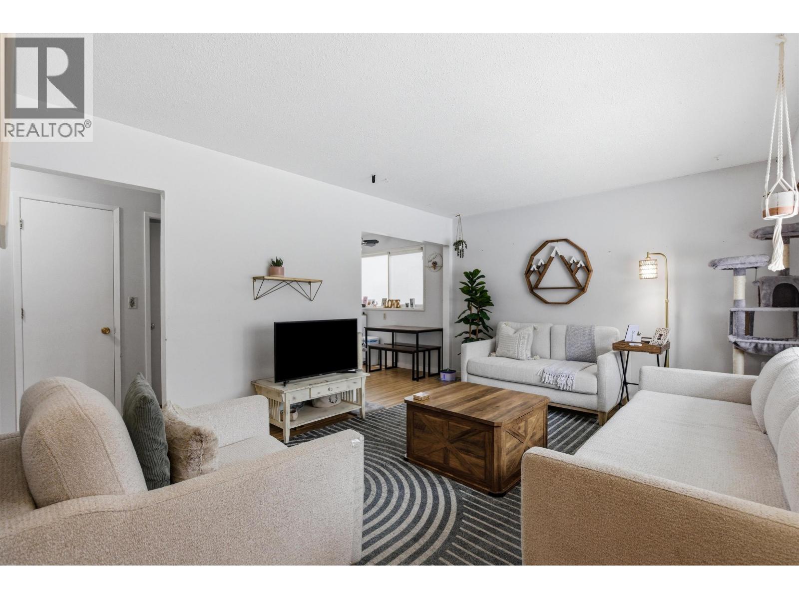 455 ASPEN STREET - 15