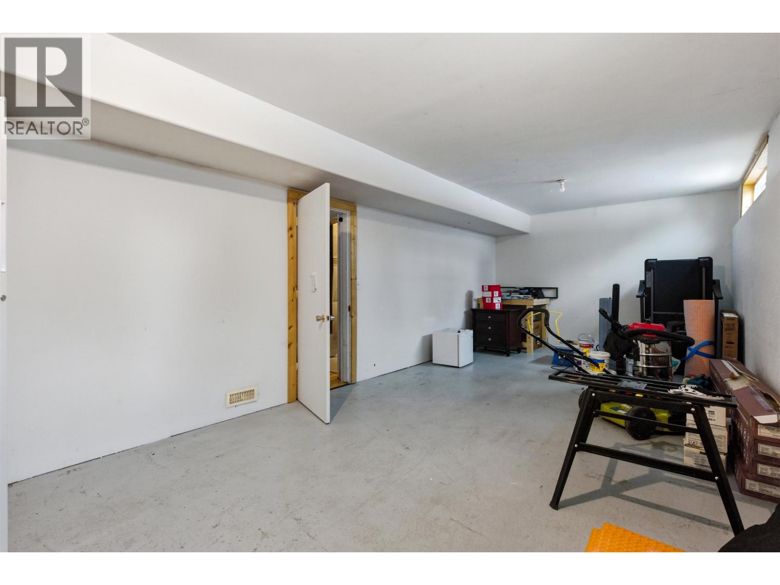 455 ASPEN STREET - 28