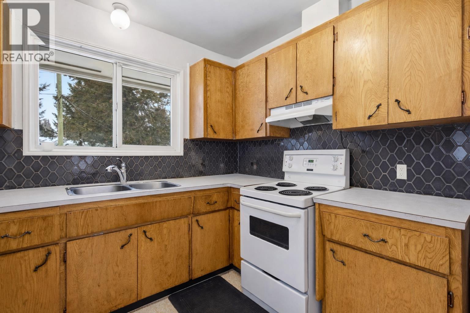 455 ASPEN STREET - 29