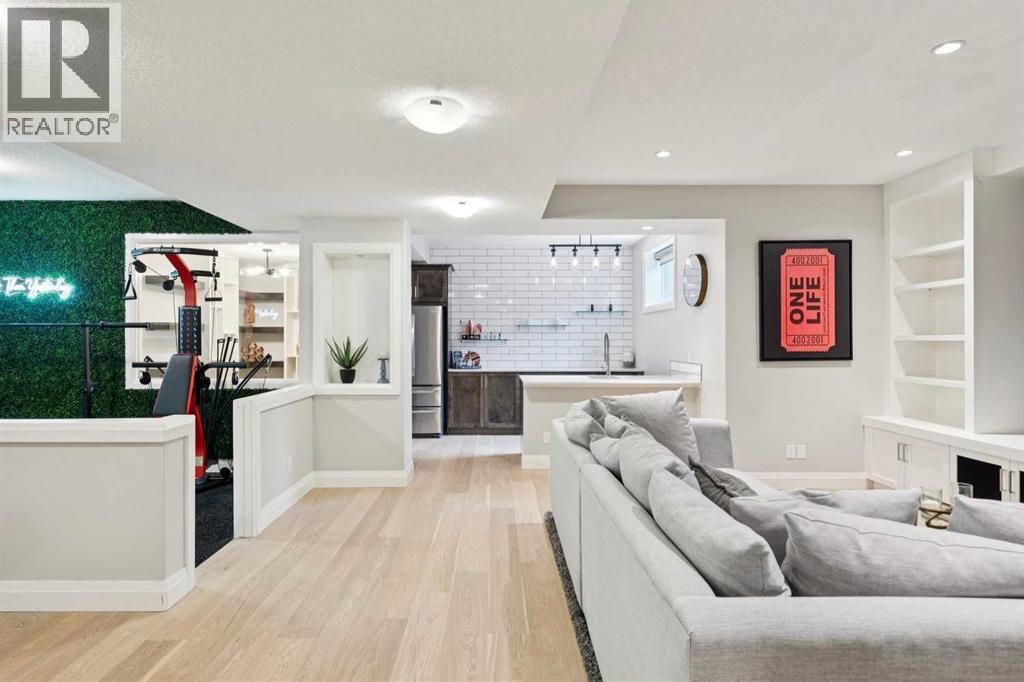 Single Family House for Sale in   Street SW West Springs Calgary 