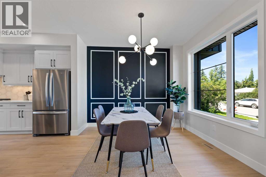 Single Family House for Sale in   Avenue NW Bowness Calgary 