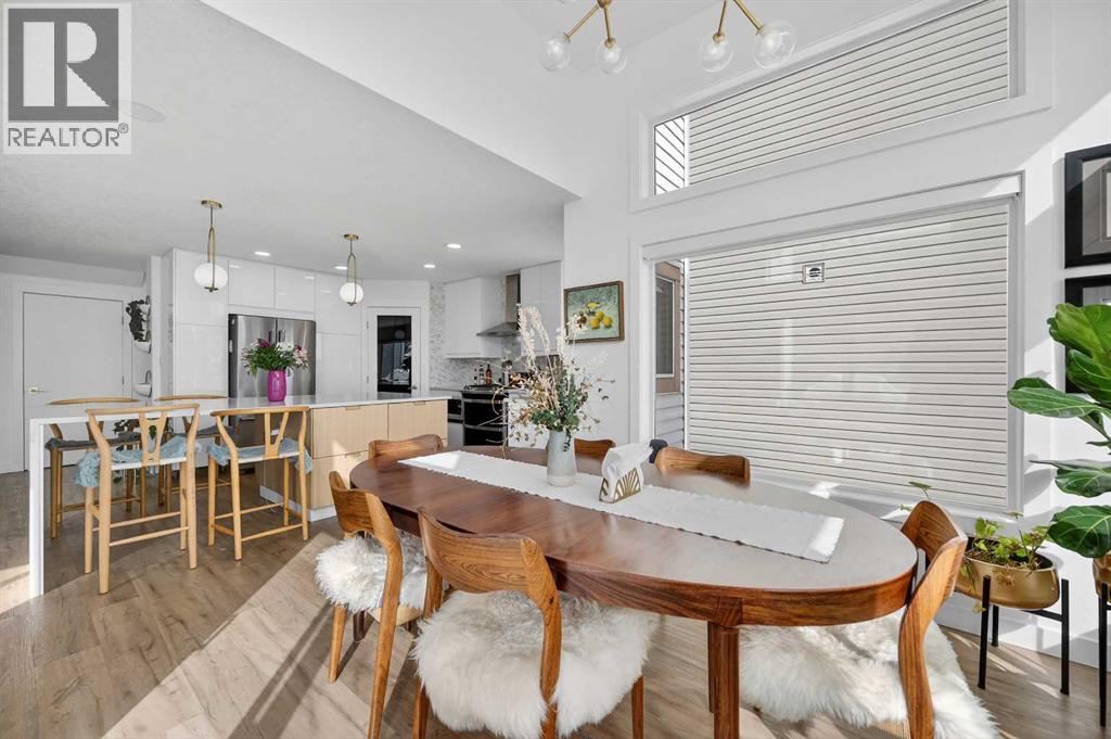 Single Family House for Sale in  Springbluff Boulevard SW Springbank Hill Calgary 