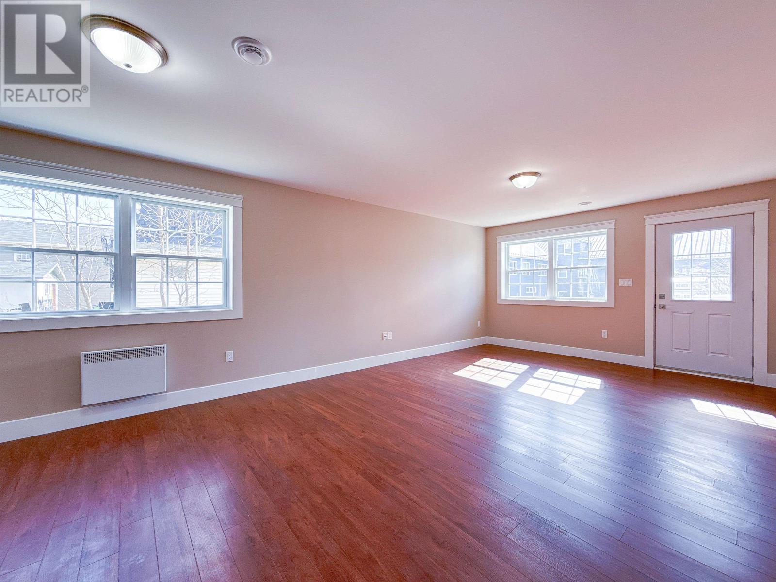 3 SUMMER STREET - 10