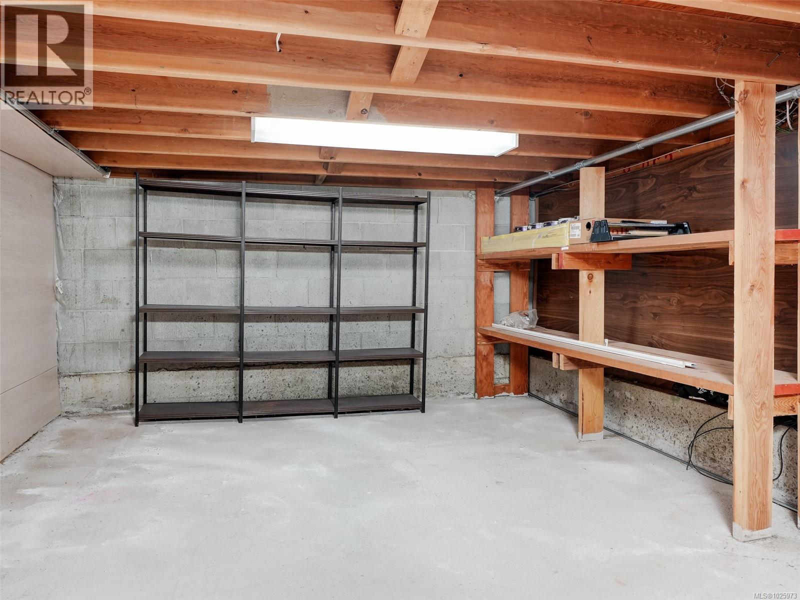 1541 NORTH DAIRY RD - 25