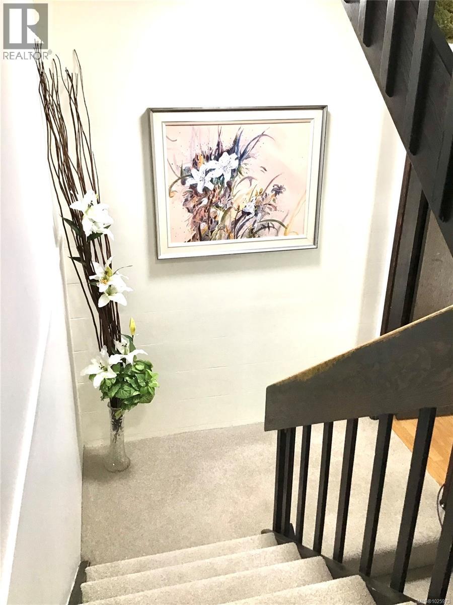 1541 NORTH DAIRY RD - 6