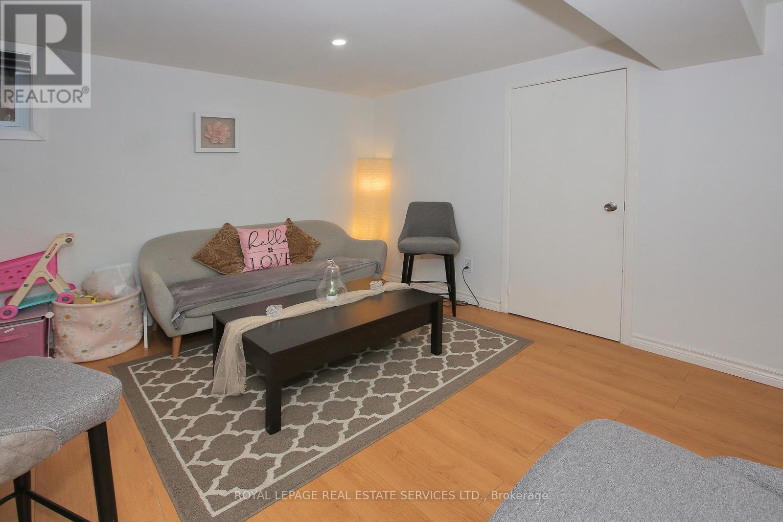 #117 60 HANSON ROAD - 22