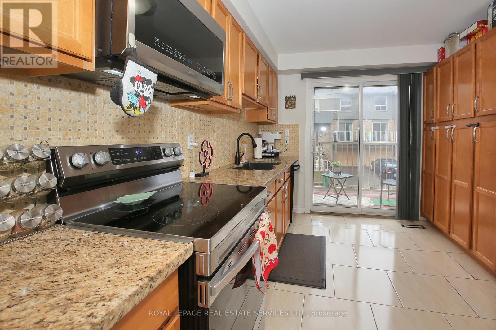 #117 60 HANSON ROAD - 6
