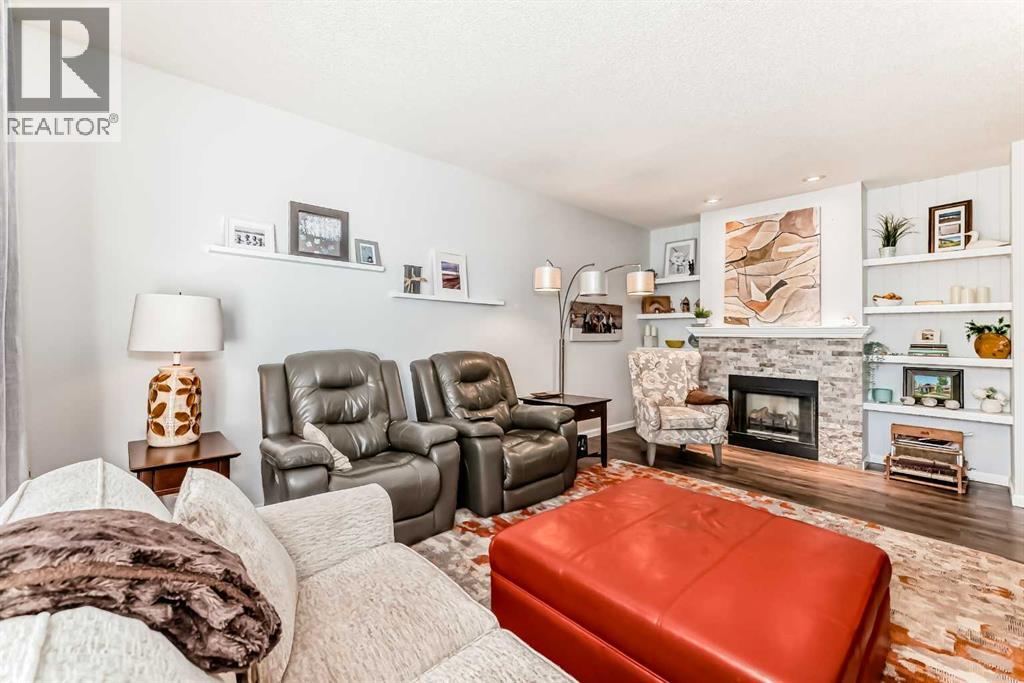 Single Family House 4 Level for Sale in  Sunlake Gardens SE Sundance Calgary 