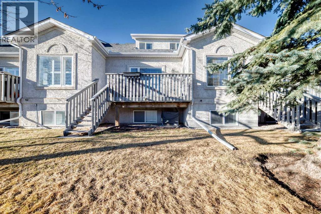 Single Family House 4 Level for Sale in  Sunlake Gardens SE Sundance Calgary 