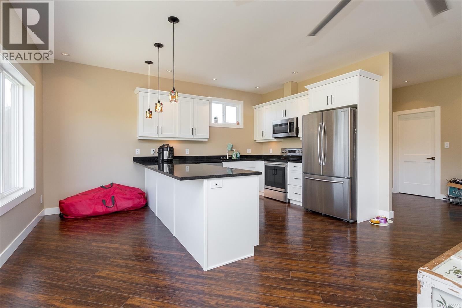 SL7 7450 Butler Road, Sooke