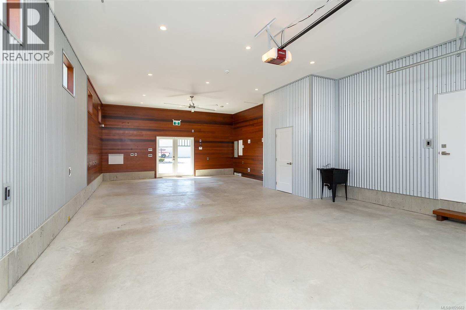 SL7 7450 Butler Road, Sooke