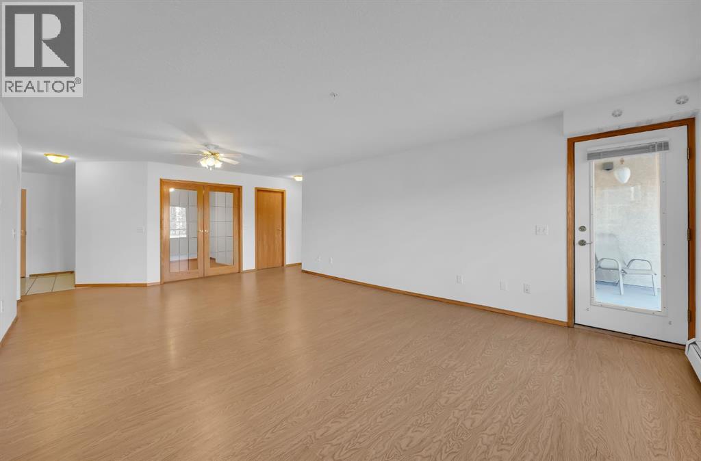 Single Family House for Sale in   Sierra Morena Boulevard SW Signal Hill Calgary 