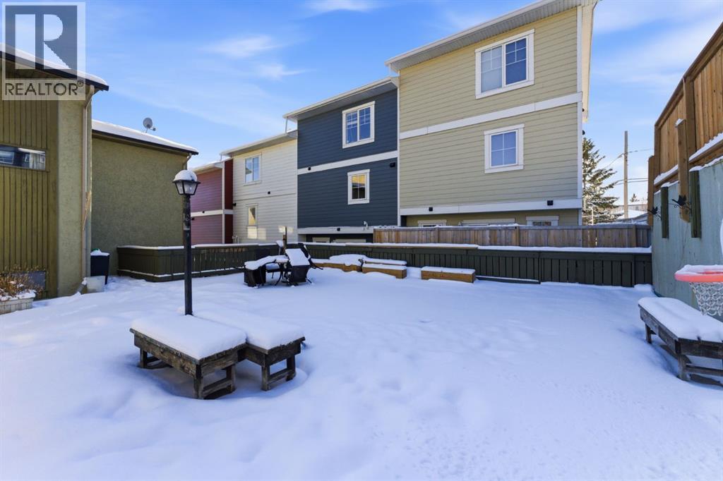 Single Family House for Sale in    Street NE Highland Park Calgary 