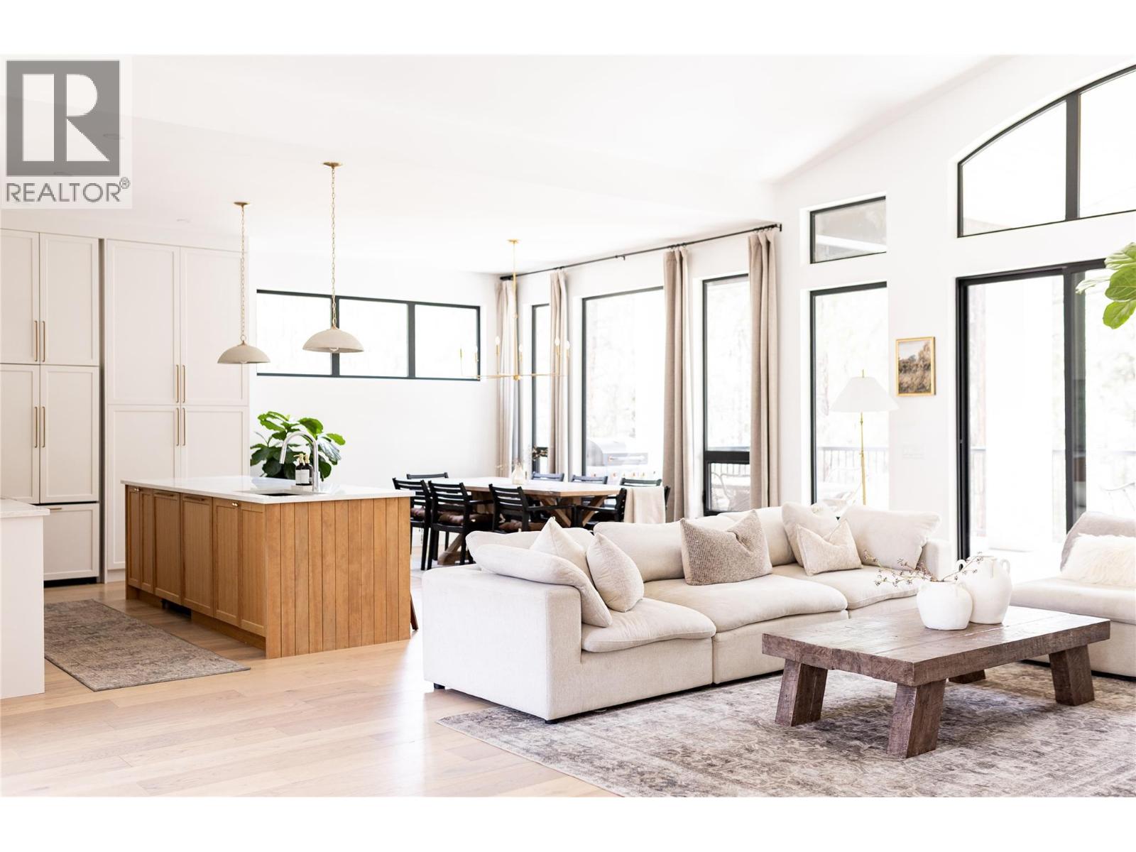 2690 Placer Place - 3