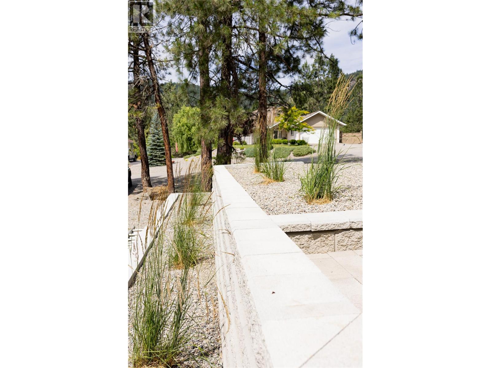 2690 Placer Place - 38