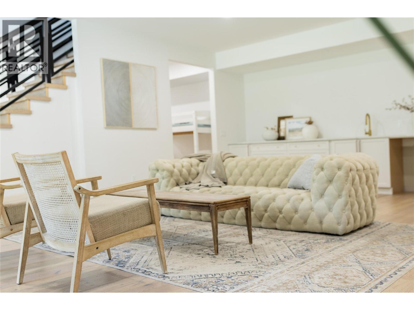 2690 PLACER PLACE - 25