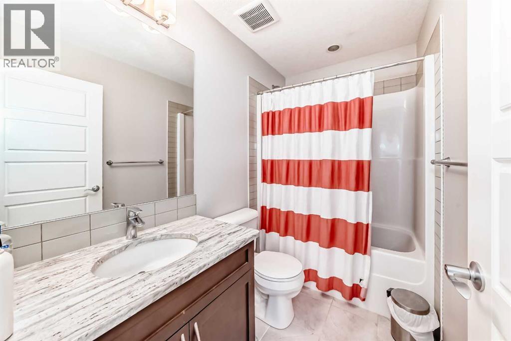 Single Family House for Sale in  Nolancrest Circle NW Nolan Hill Calgary 