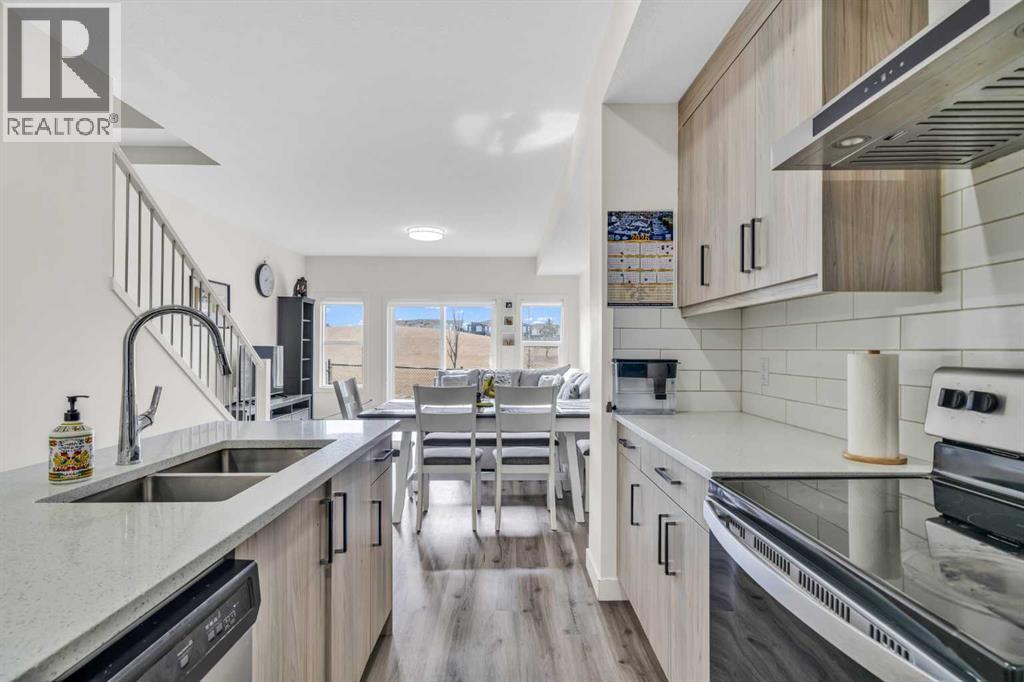 Single Family House for Sale in   Saddlestone Heath NE Saddle Ridge Calgary 