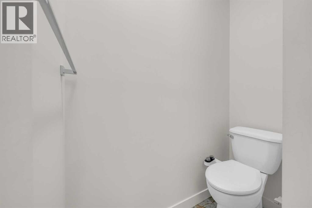 Single Family House for Sale in   Saddlestone Heath NE Saddle Ridge Calgary 