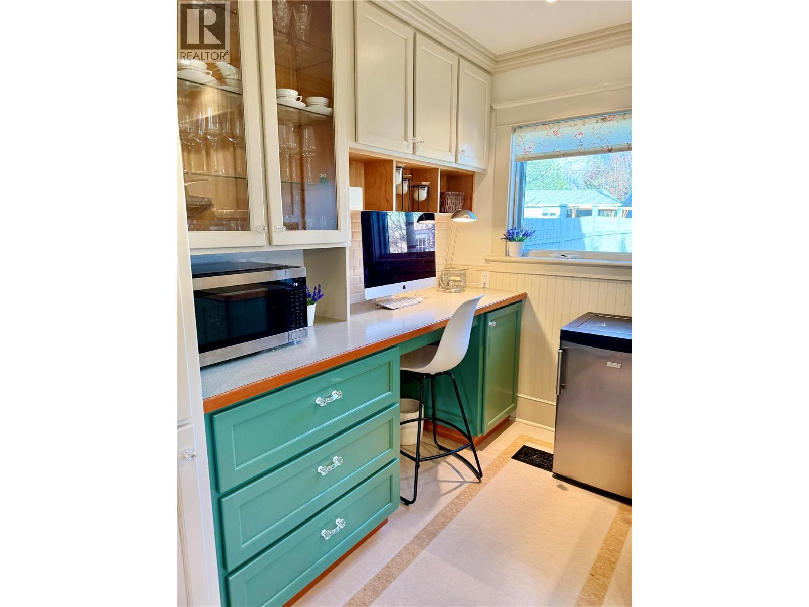 7298 18TH Street, Grand Forks