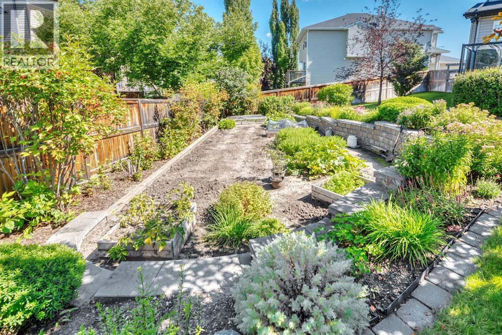 Single Family House for Sale in  Everhollow Crescent SW Evergreen Calgary 