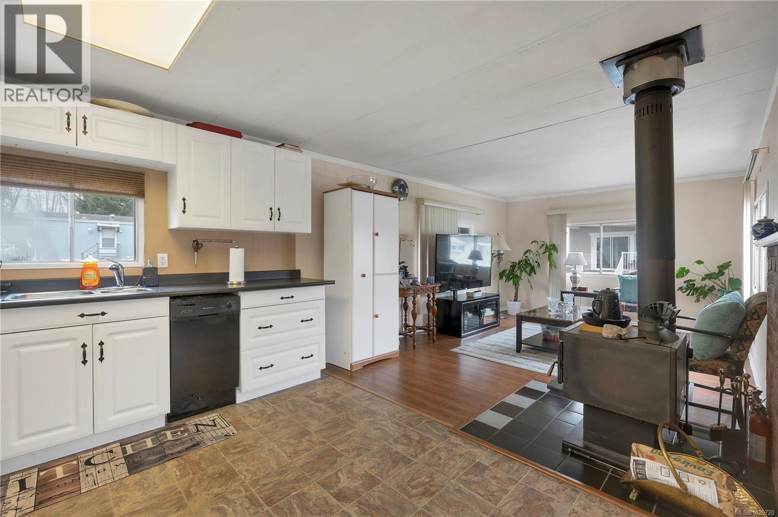 #81 951 HOMEWOOD RD - 5