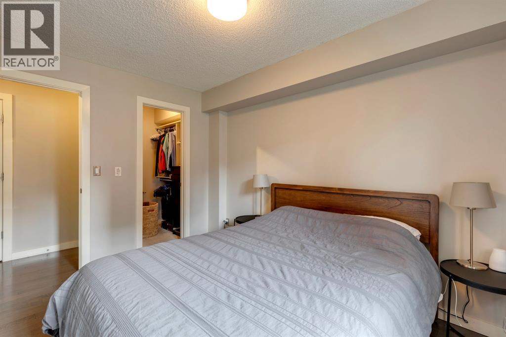 102, 120 24 Avenue SW, Calgary, Alberta