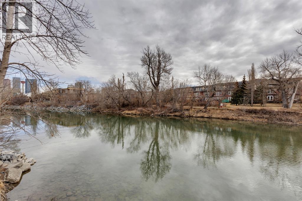 Single Family House for Sale in    Avenue SW Mission Calgary 