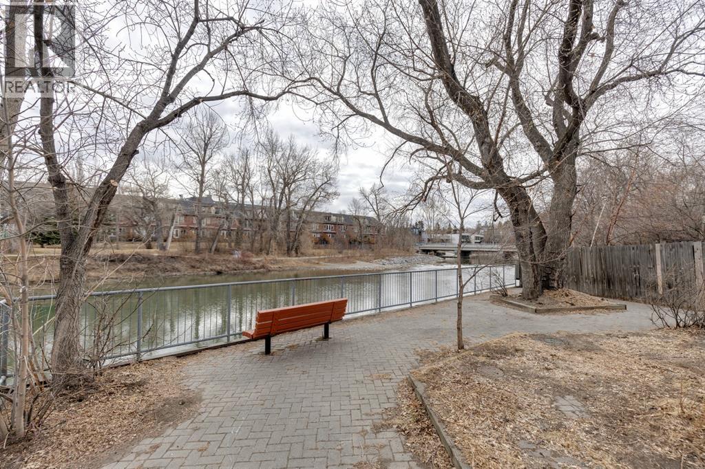 Single Family House for Sale in    Avenue SW Mission Calgary 