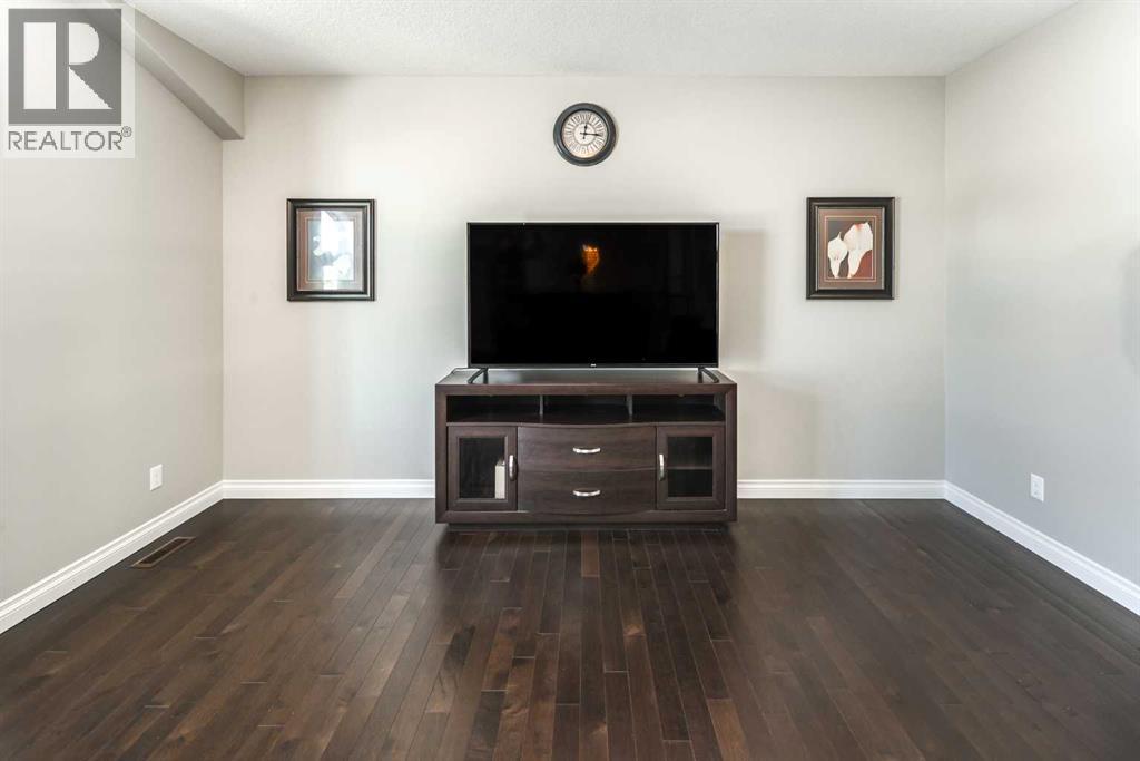 Single Family House for Sale in  Marquis View SE Mahogany Calgary 