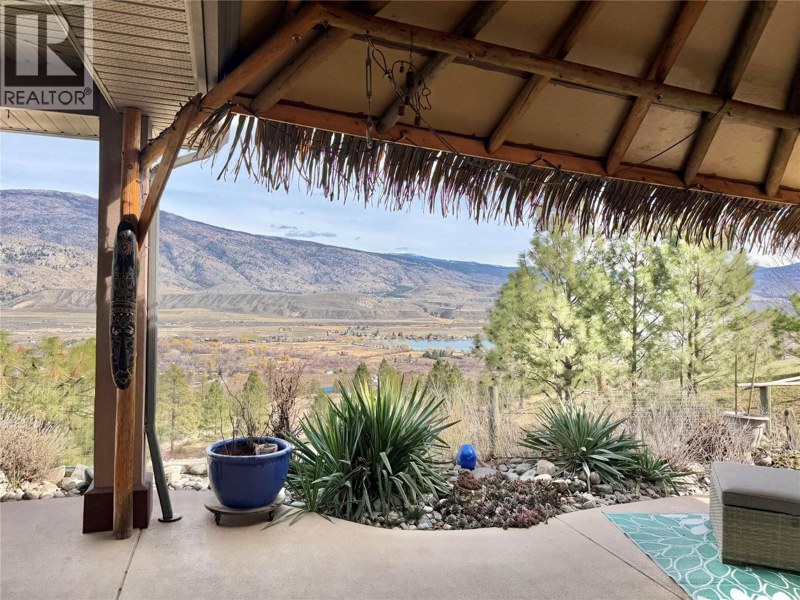 614 Wilson Mountain Road, Oliver