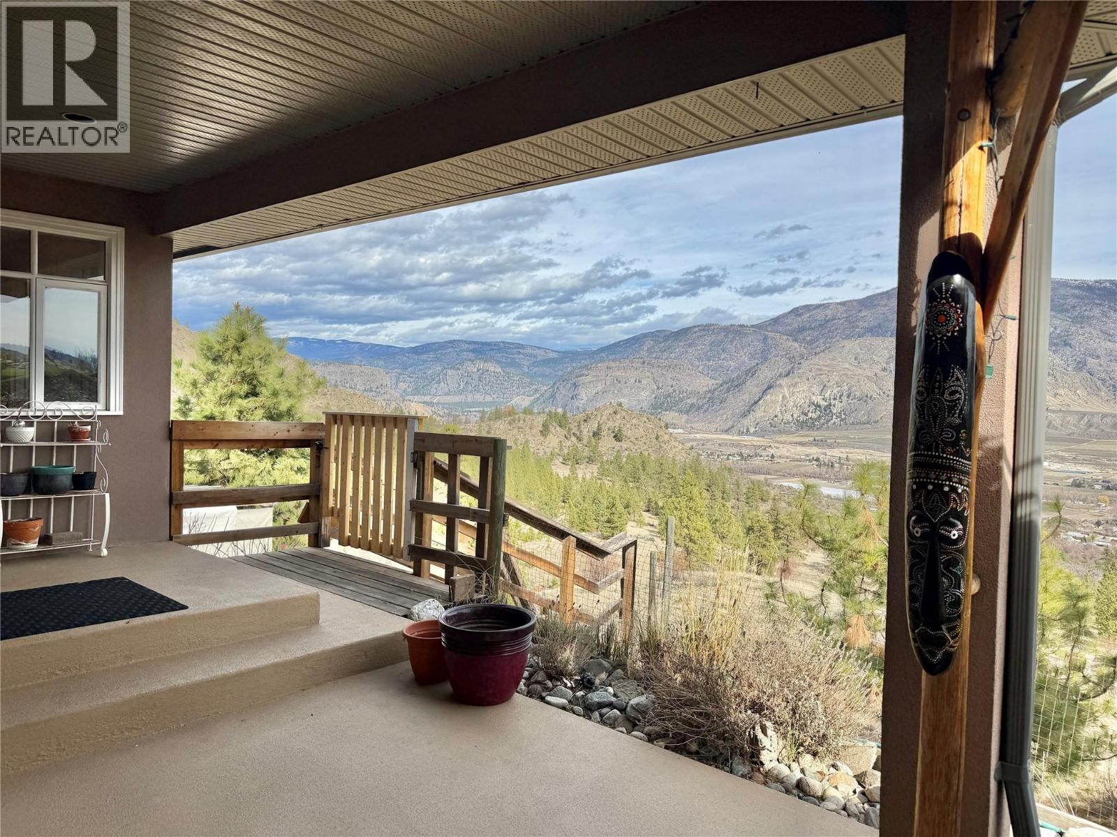 614 Wilson Mountain Road, Oliver