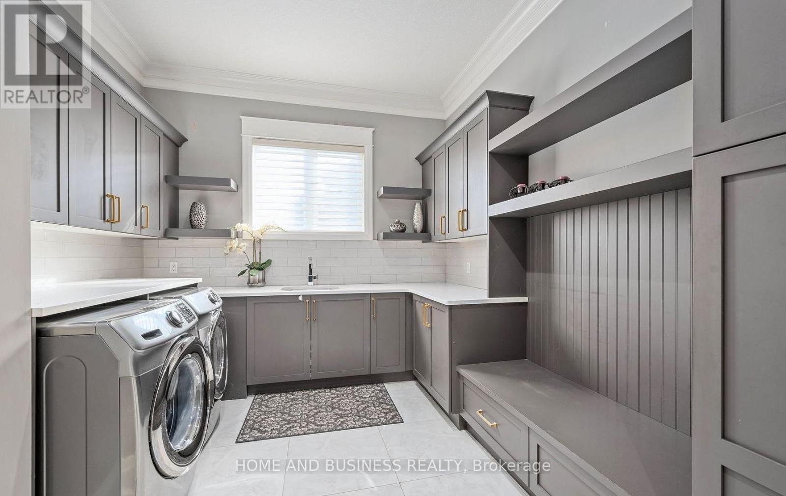 1010 LONGWORTH ROAD - 13