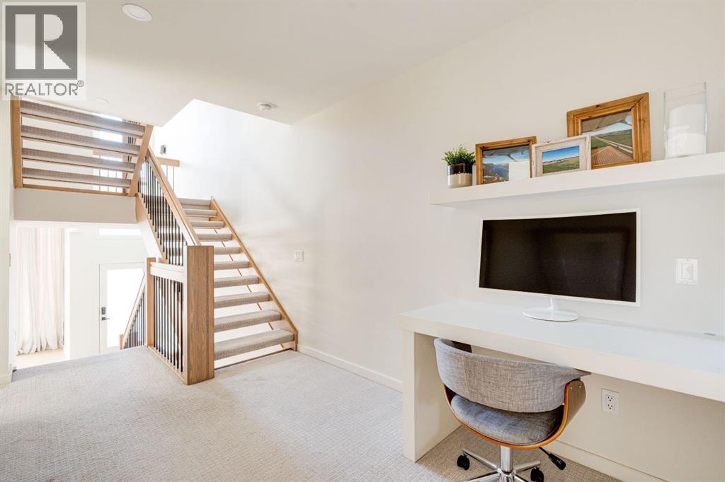 Single Family House for Sale in   Street SW Bankview Calgary 