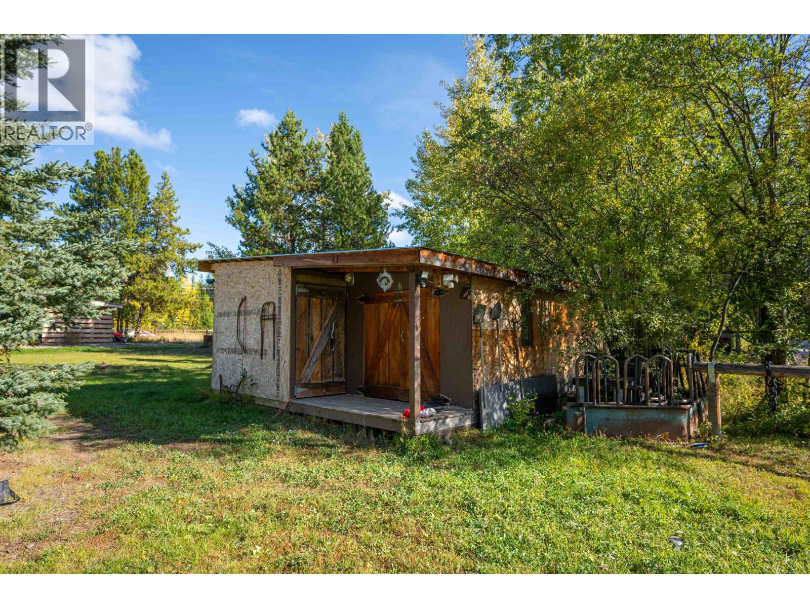 54175 SUTTON ROAD, Vanderhoof