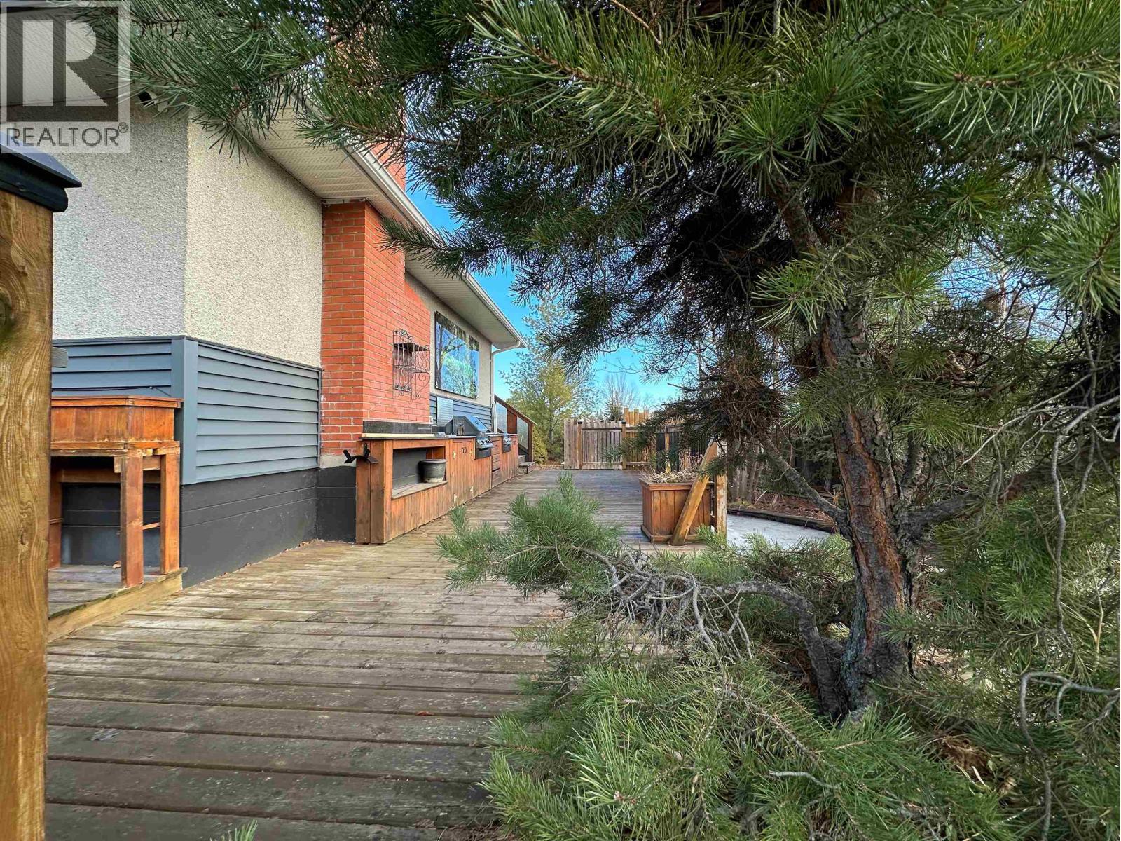 2795 EWERT CRESCENT - 18