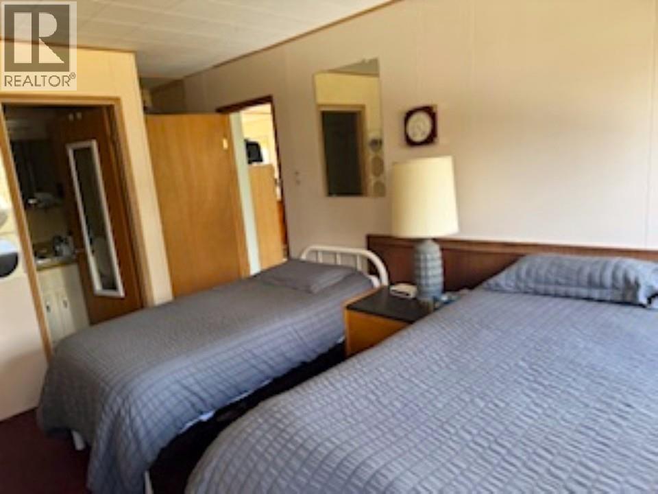 19 TINTINA Road, Stewart