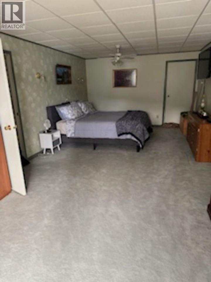 19 TINTINA Road, Stewart