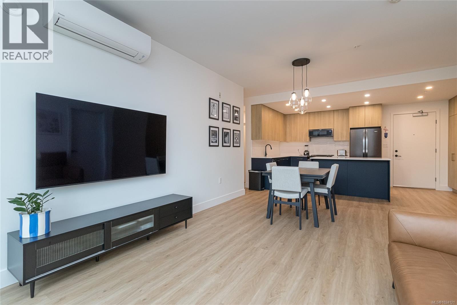 127 920 Reunion Ave, Langford