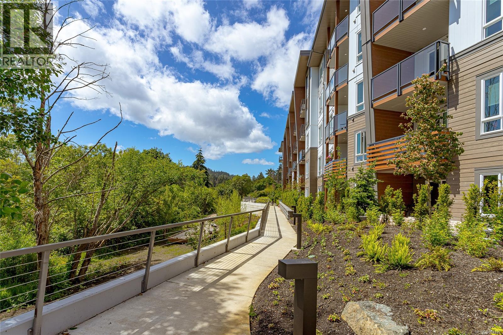 127 920 Reunion Ave, Langford