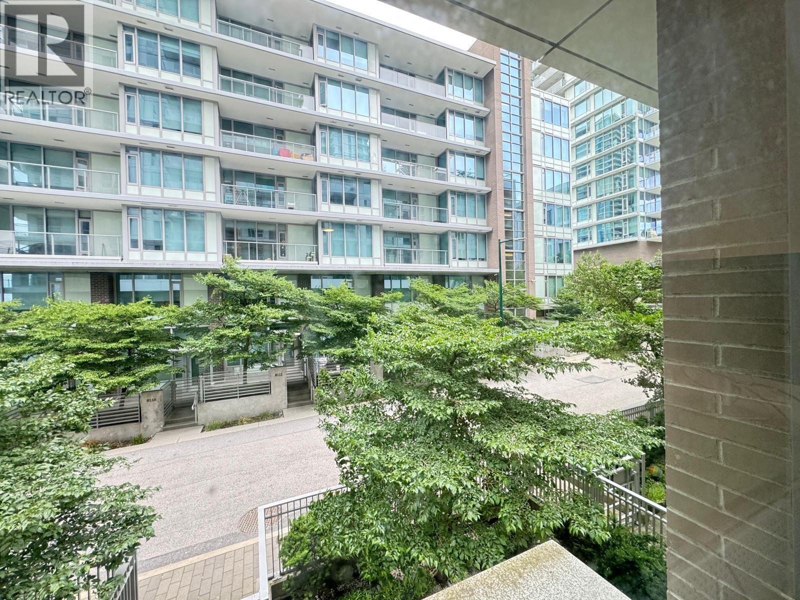 8180 NUNAVUT LANE, Vancouver