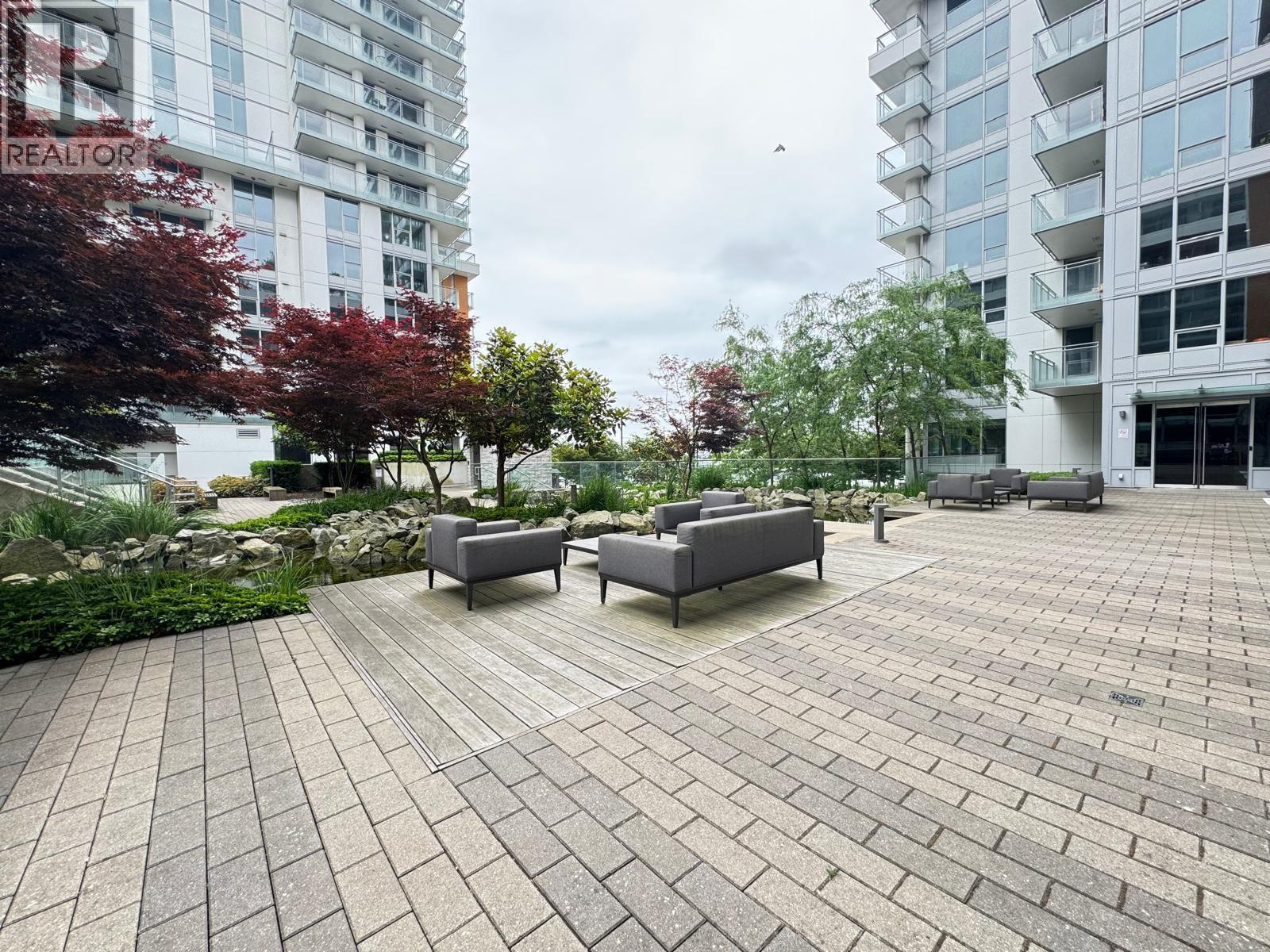 8180 NUNAVUT LANE, Vancouver