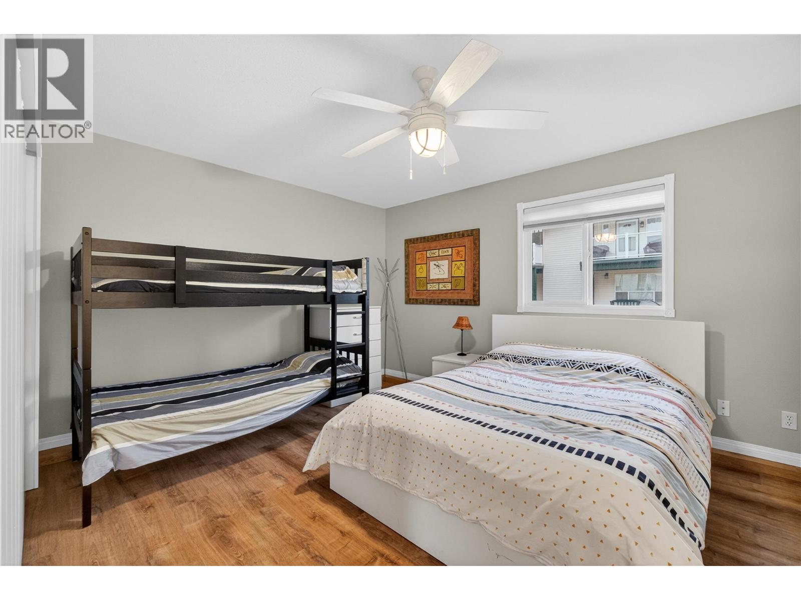 #15 505 POAGE AVENUE - 24