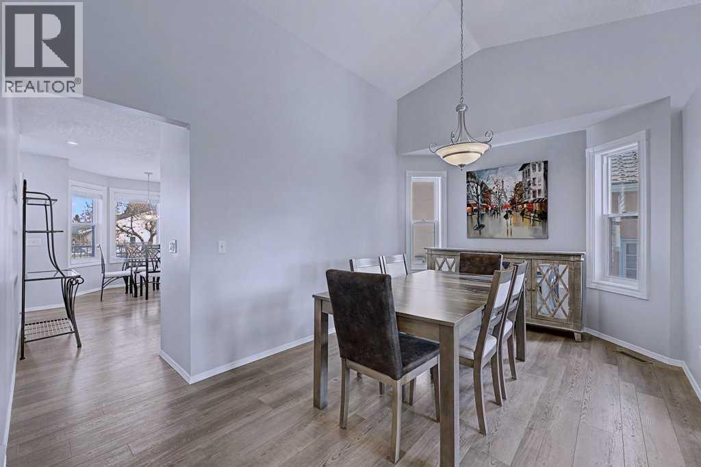 Single Family House Bi-level for Sale in  Sunlake Circle SE Sundance Calgary 
