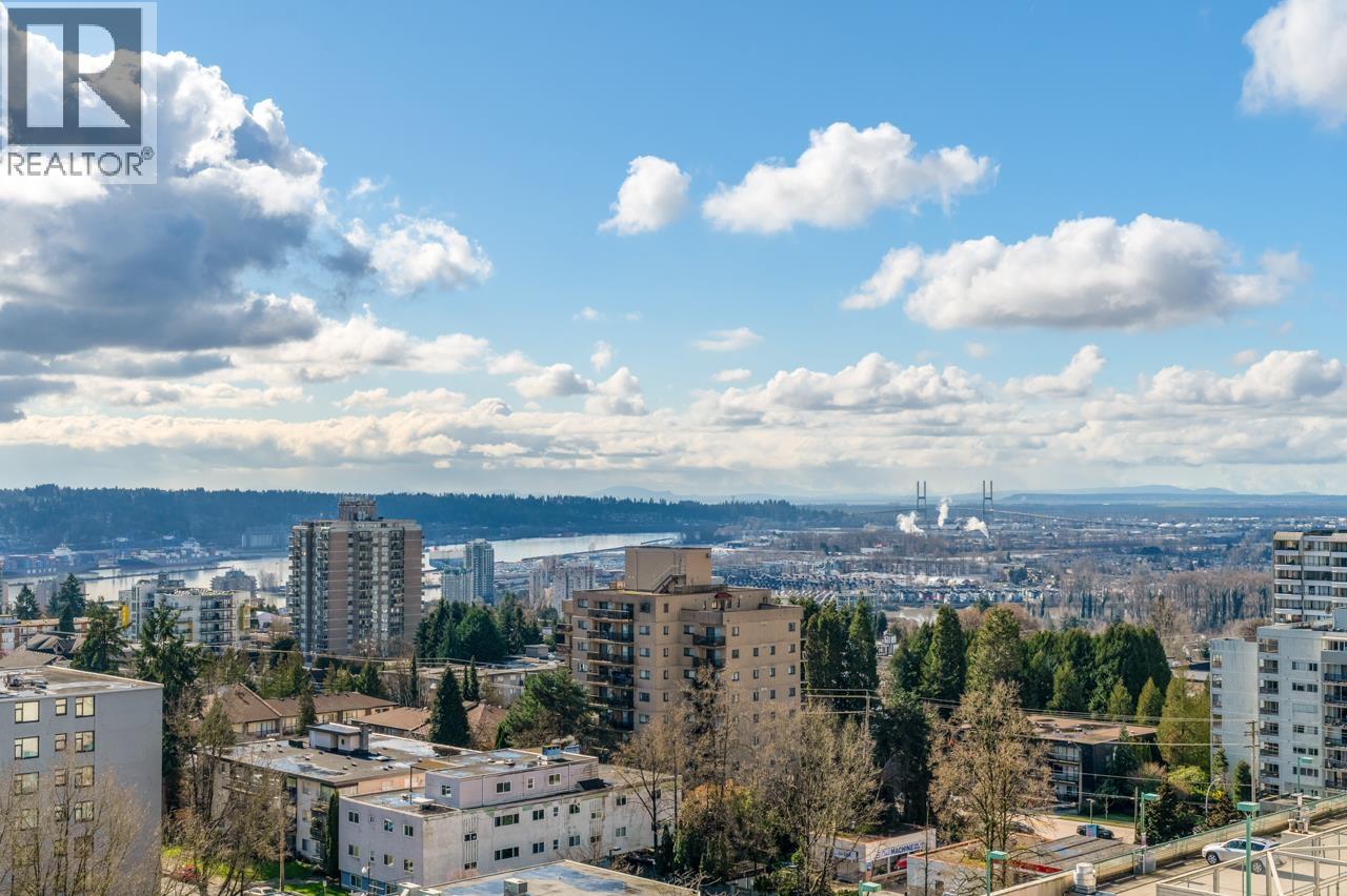 1105 728 PRINCESS STREET