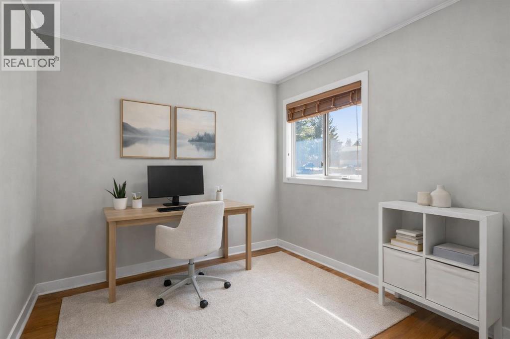 Single Family House Bungalow for Sale in  Buckthorn Road NW Thorncliffe Calgary 