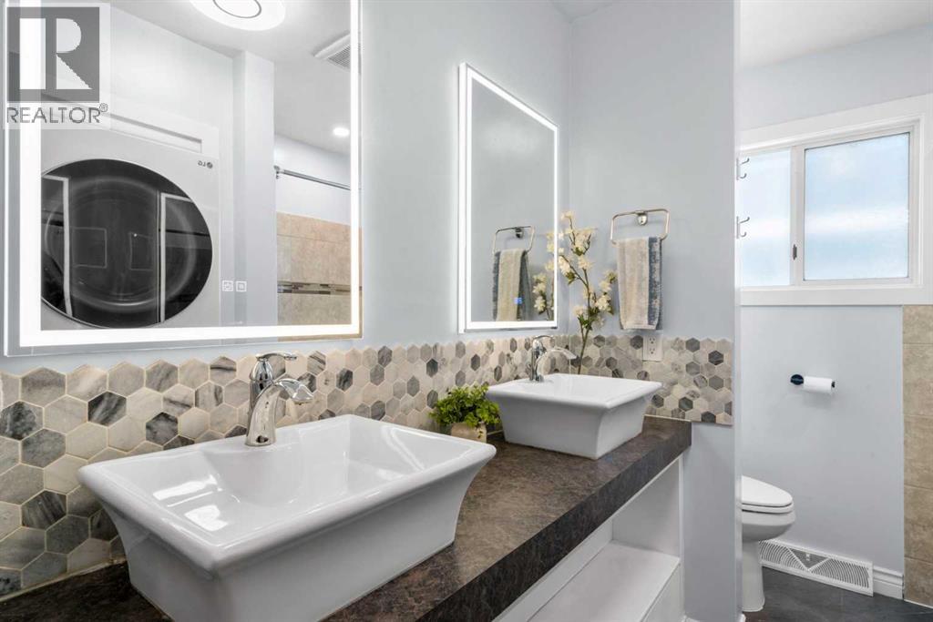 Single Family House Bungalow for Sale in  Buckthorn Road NW Thorncliffe Calgary 