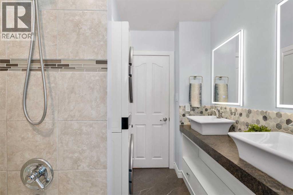 Single Family House Bungalow for Sale in  Buckthorn Road NW Thorncliffe Calgary 