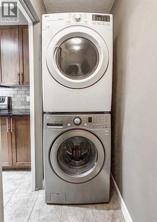 Single Family House for Sale in   Arbour Lake Road NW Arbour Lake Calgary 